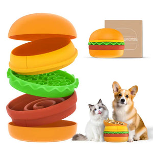 Compact pet feeding station for daily meals