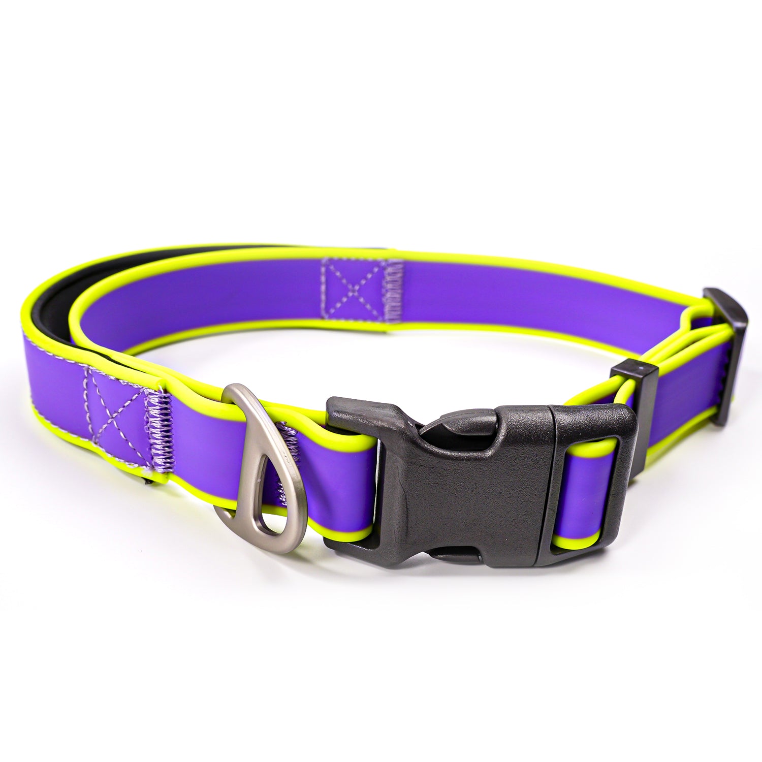 Comfortable ergonomic tactical dog collar for training