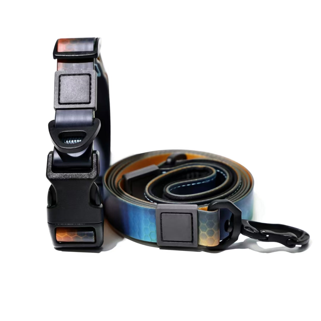 Easy-clean waterproof pet leash with smooth PVC surface