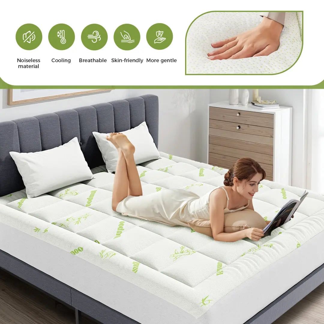 Luxury bamboo fiber mattress protector with thickened soft viscose filling for bed comfort