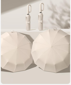Foldable umbrella offering reliable rain protection and comfortable everyday use
