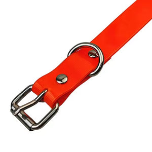 Water resistant pet collar for walking and travel